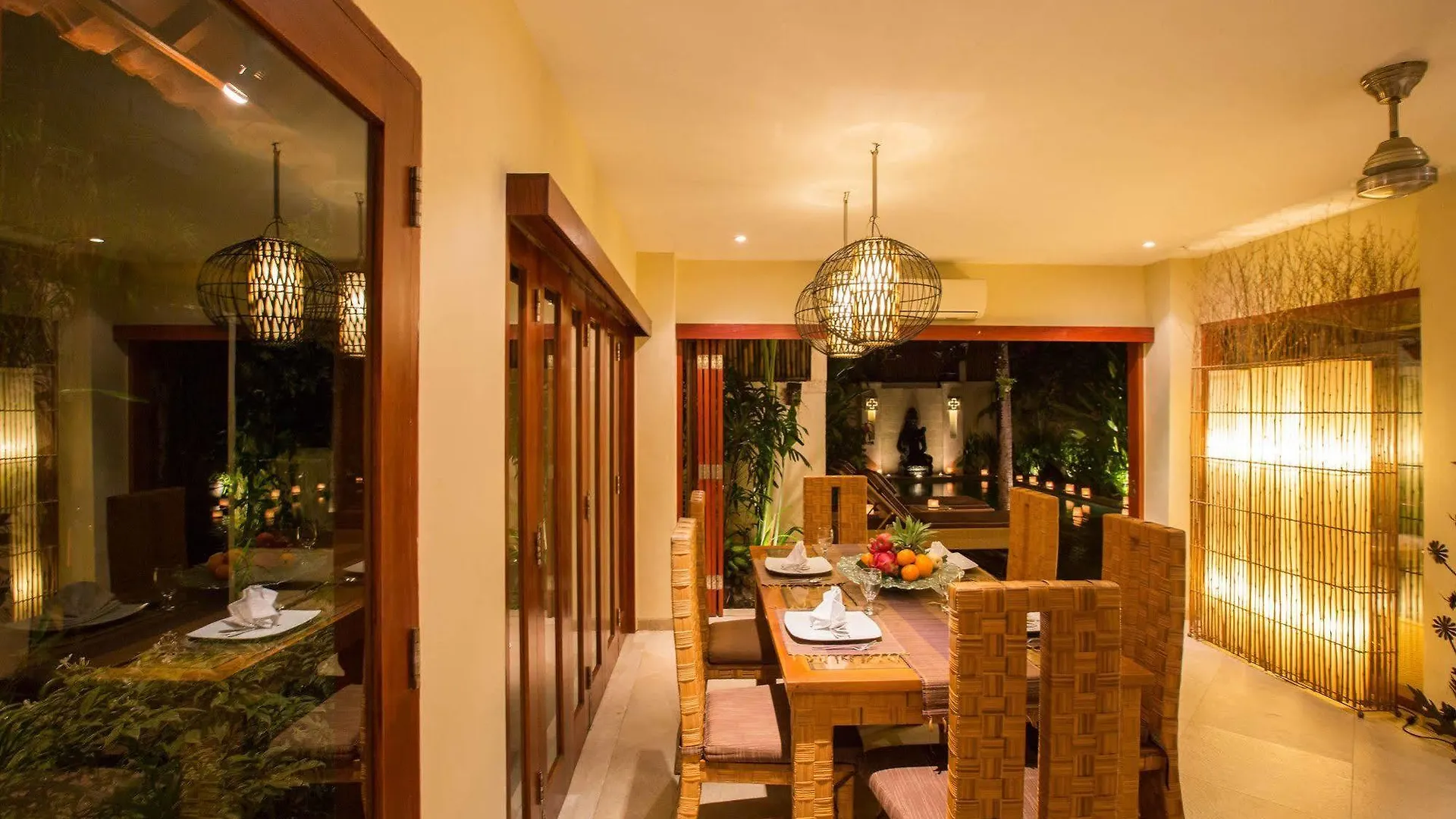 Villa Seriska Seminyak  Seminyak (Bali)
